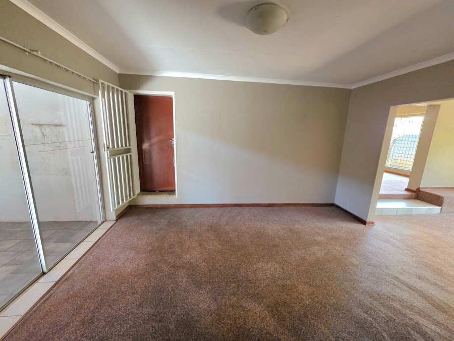 4 Bedroom Property for Sale in Panorama Free State